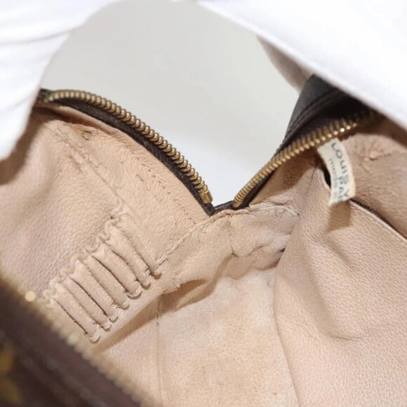 LOUIS VUITTON Monogram Trousse Toilette 23 Clutch Bag M47524 LV Auth 120282 - Picture 13 of 16
